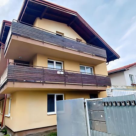 Chilli Apartment Братислава Экстерьер фото