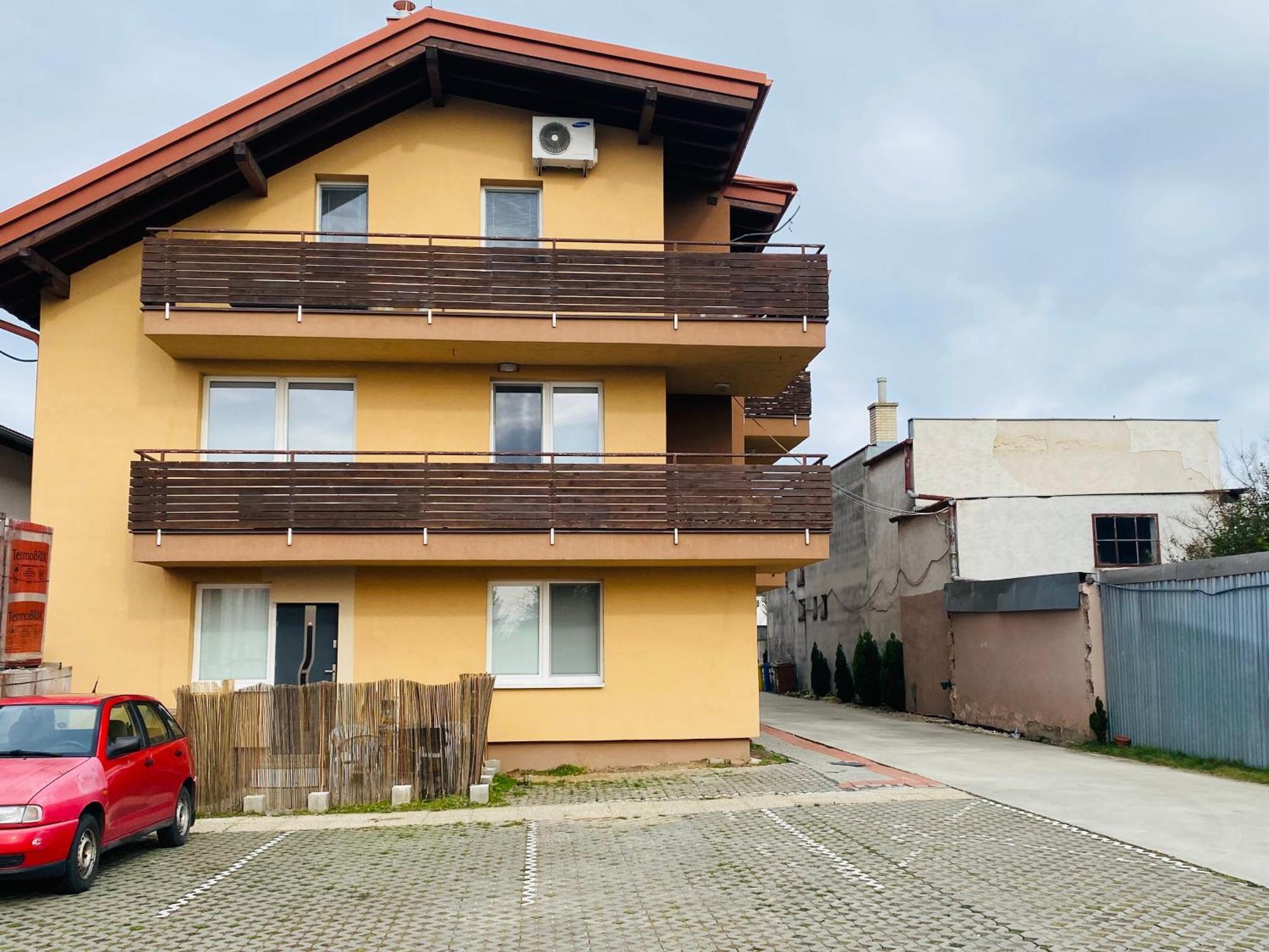 Chilli Apartment Братислава Экстерьер фото